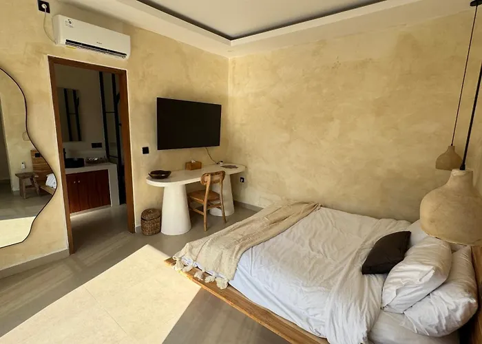 Casa Mewali *